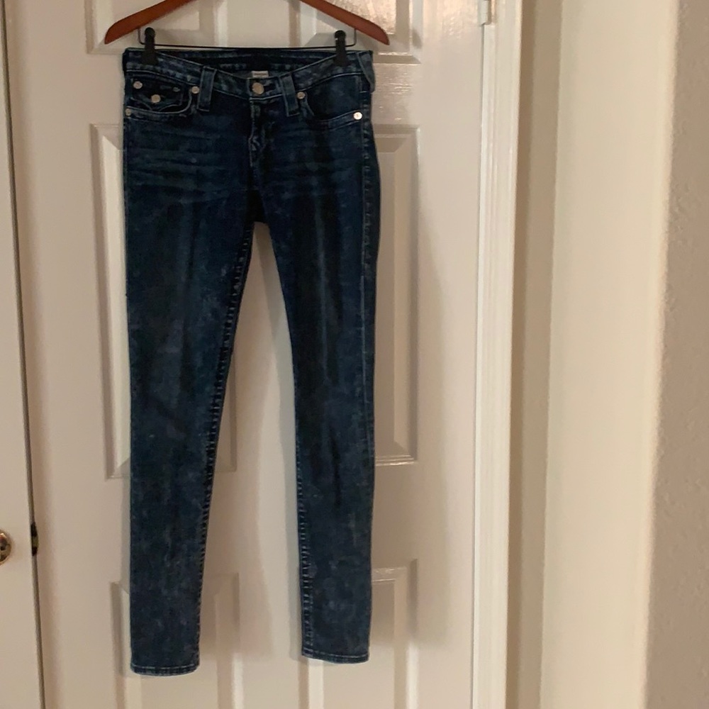 Women’s True Religion size 28 skinny Jeans